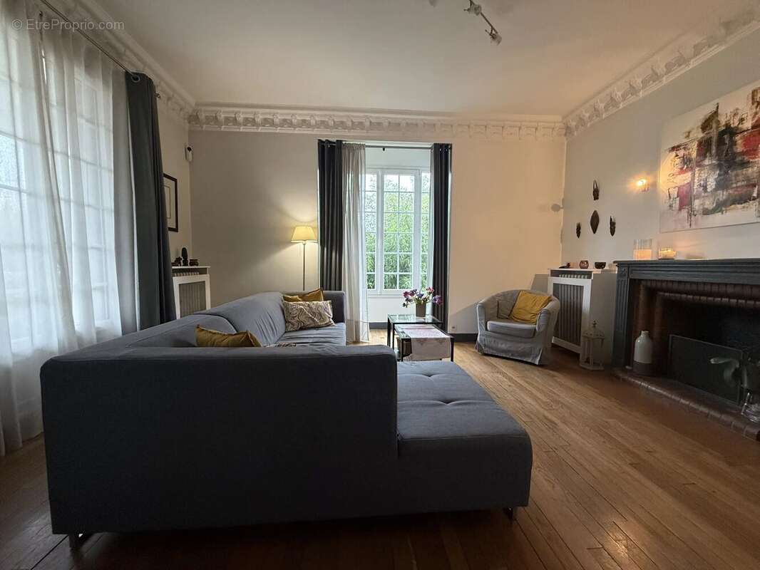Maison à CHELLES