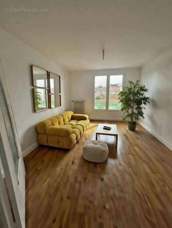 Appartement à LA RICAMARIE