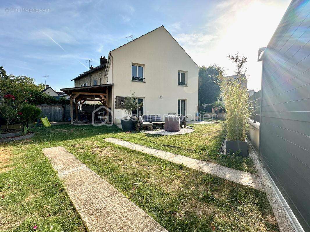 Maison individuelle de 2019 - 94 m² - 3 chambres - DPE B - Gare à 600 m - photo 15