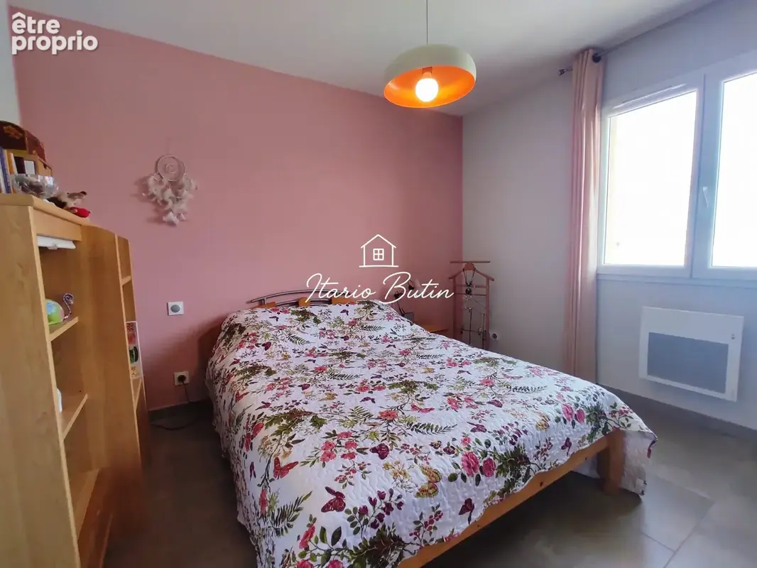 Maison 111 m² à Tourbes  - photo 8