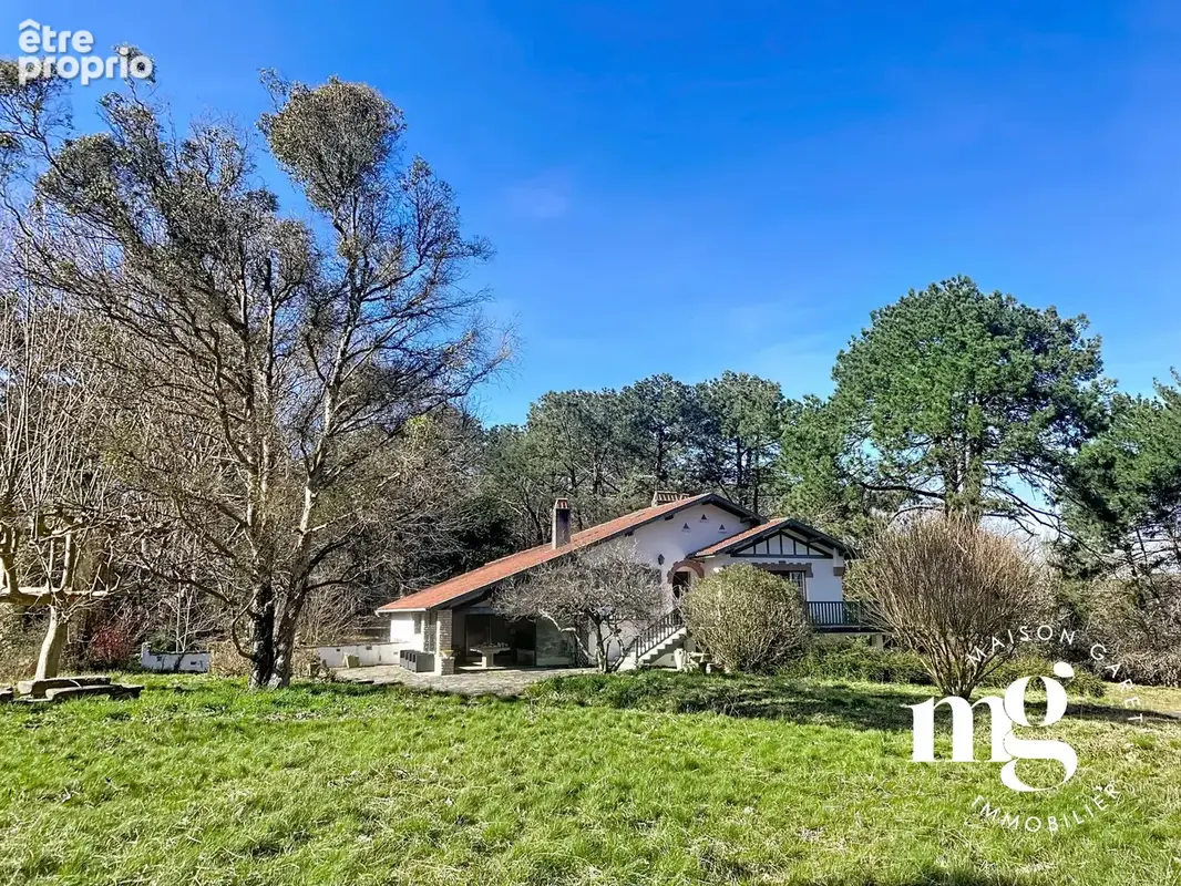 Maison 10 pièces 344 m² à vendre à Bidart (64210) - photo 4