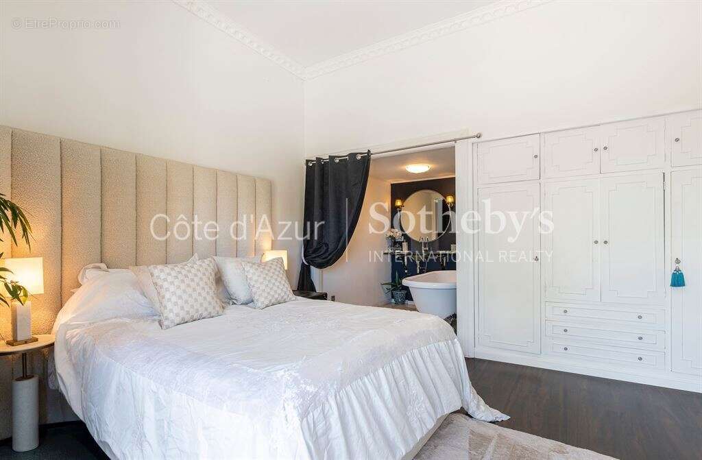 Appartement à BEAULIEU-SUR-MER