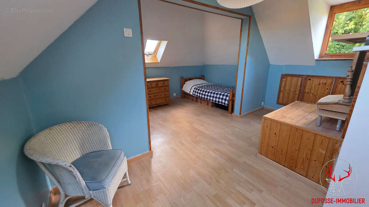 Maison Bressane - 115m² - Piscine et Dépendances - Mervans - photo 5