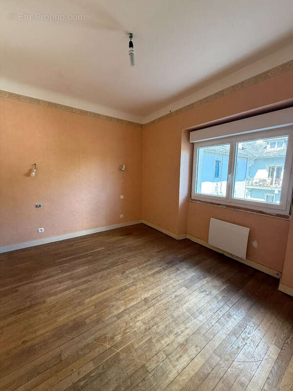 Appartement à OLORON-SAINTE-MARIE