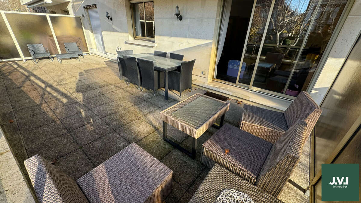 Appartement à ENGHIEN-LES-BAINS