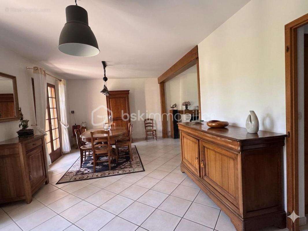Maison 137 m² – Terrain 3 960 m² – Proche Breteuil - photo 3
