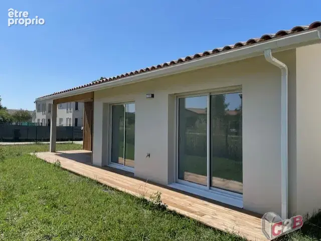 Maison à MARTILLAC