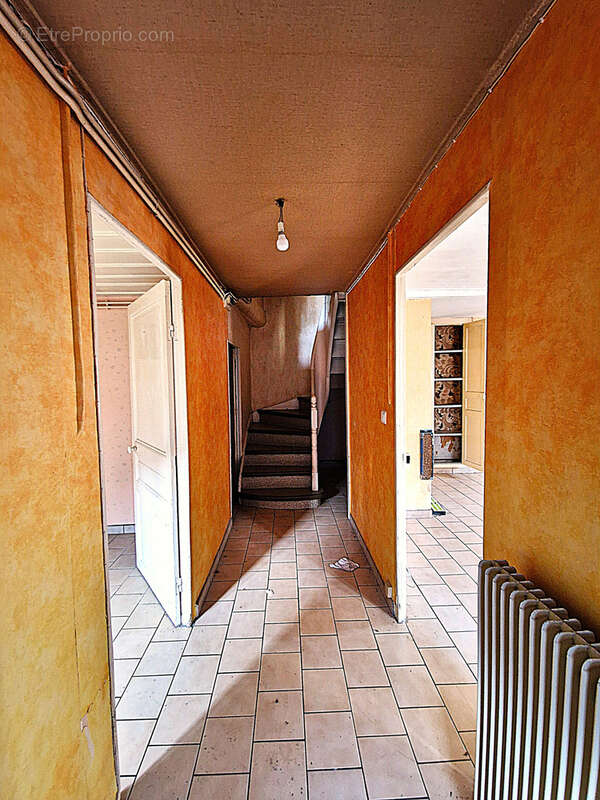 Maison à SAINTE-FLORINE