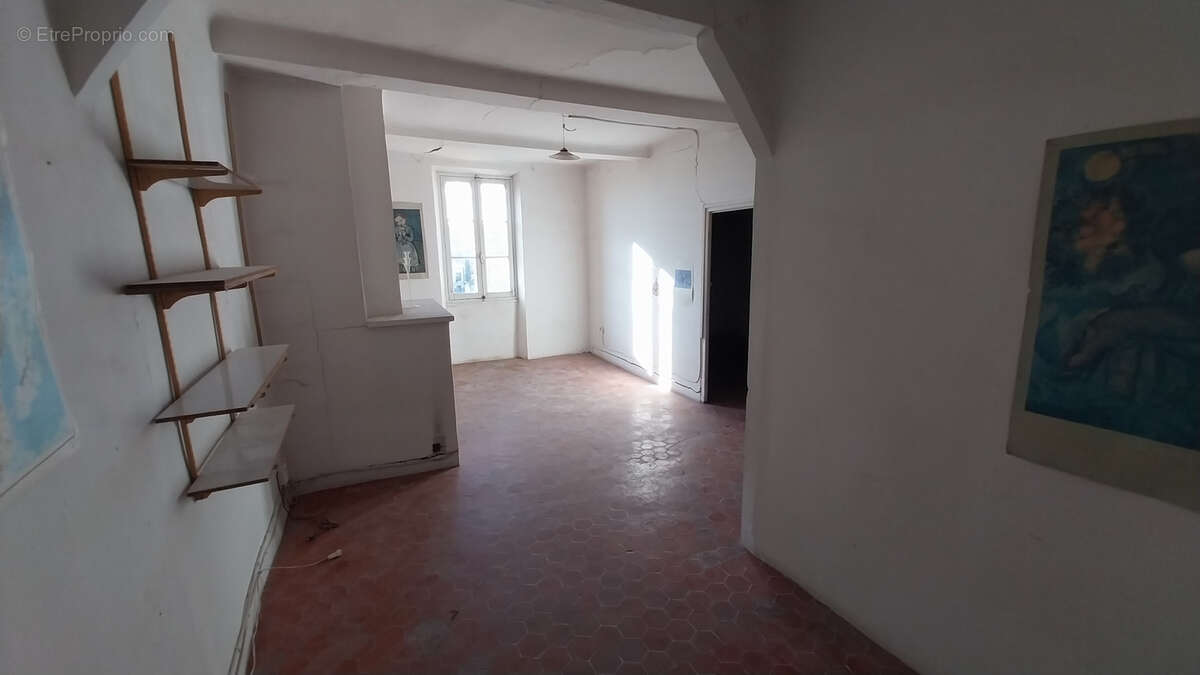 Appartement à LE LUC