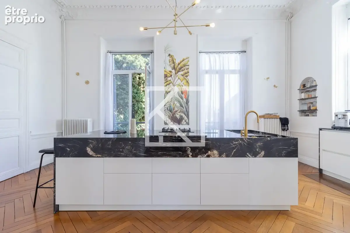 Maison 20 pièces 675 m² à vendre à Saint-Gereon (44150) - photo 8