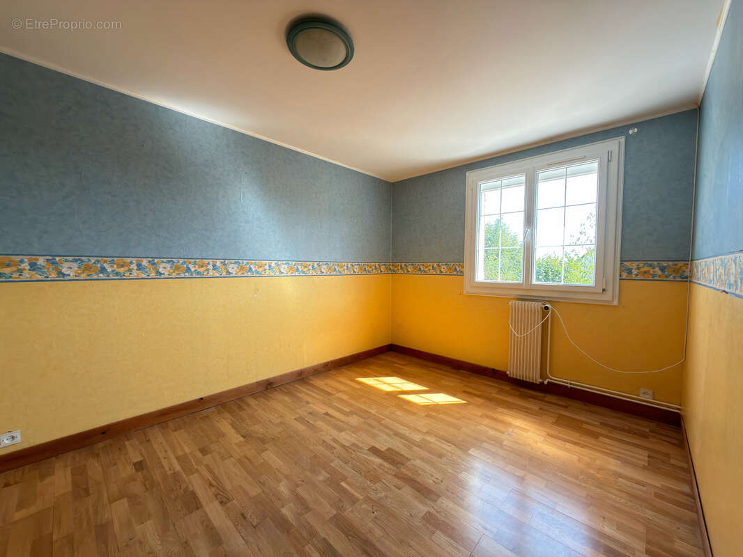 A vendre - quartier rue blanche - checy - photo 8