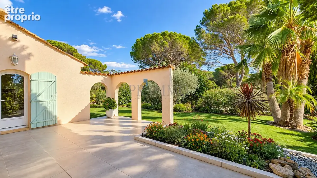 Valescure   villa au sein d’un domaine sécurisé avec piscine - photo 10