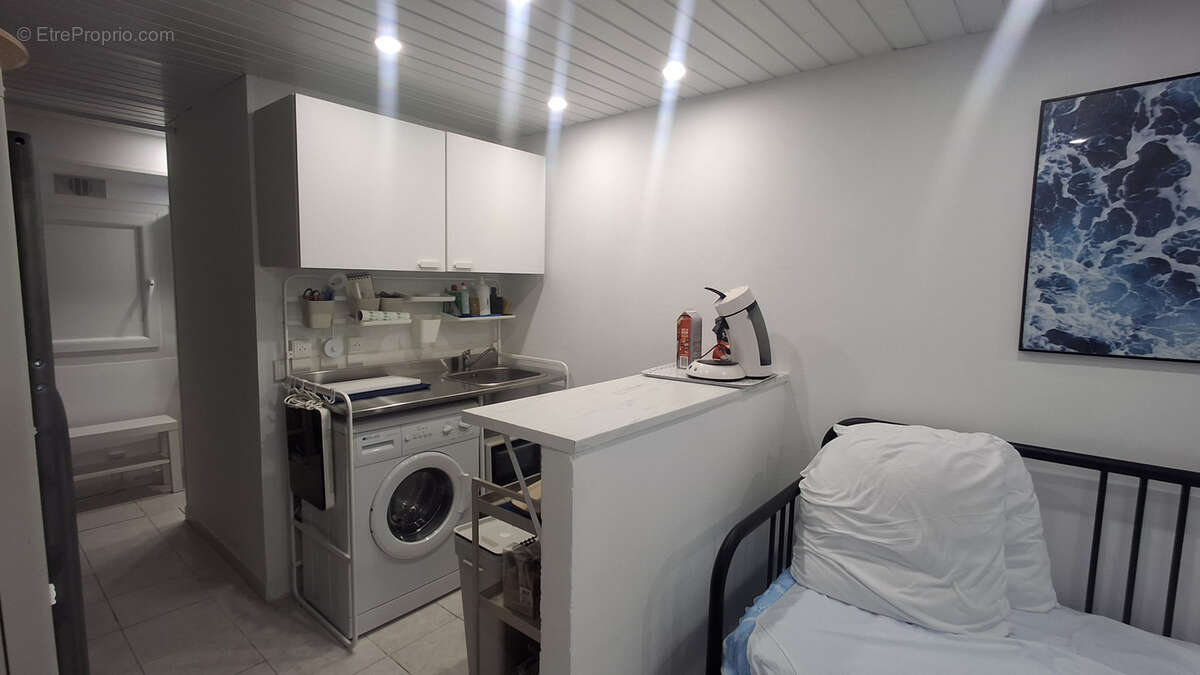 Appartement à SAINT-CYR-SUR-MER