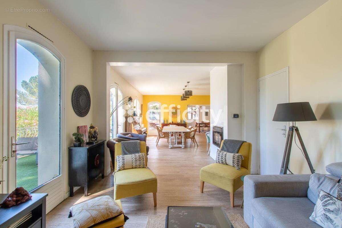 Maison à CASTELNAU-LE-LEZ