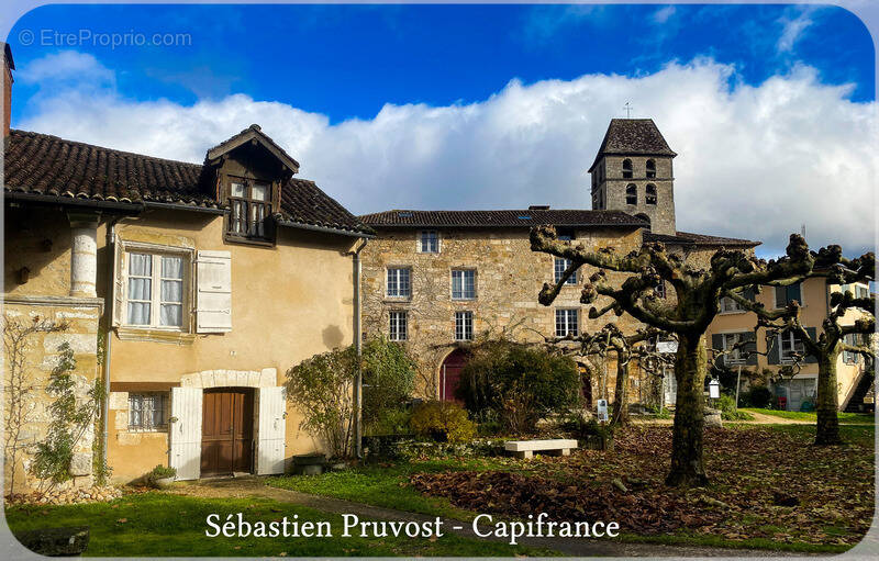 Maison à SAINT-JEAN-DE-COLE