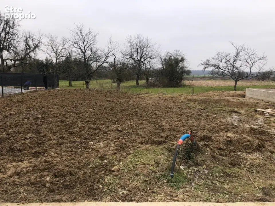 Terrain à BURNHAUPT-LE-BAS