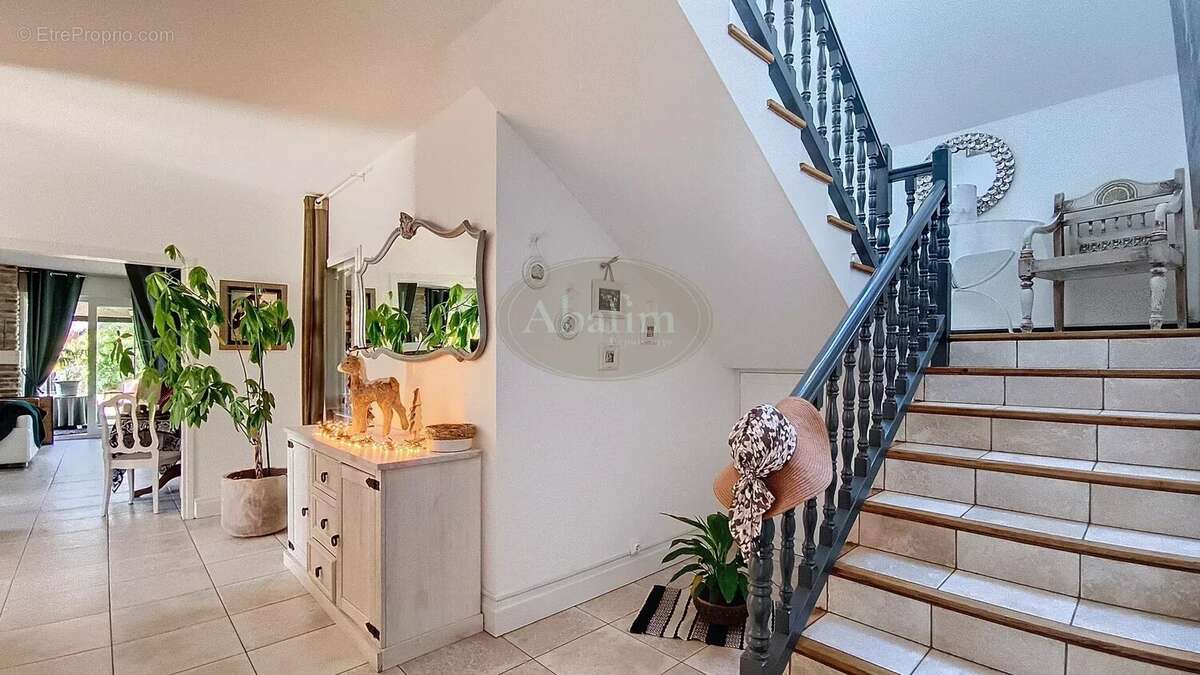 Maison à JUZET-DE-LUCHON