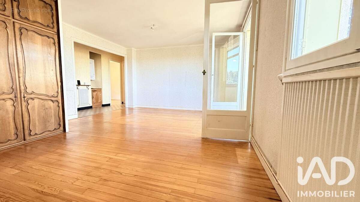 Photo 3 - Appartement à SAINT-ETIENNE