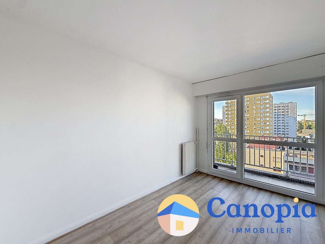 Appartement à CACHAN