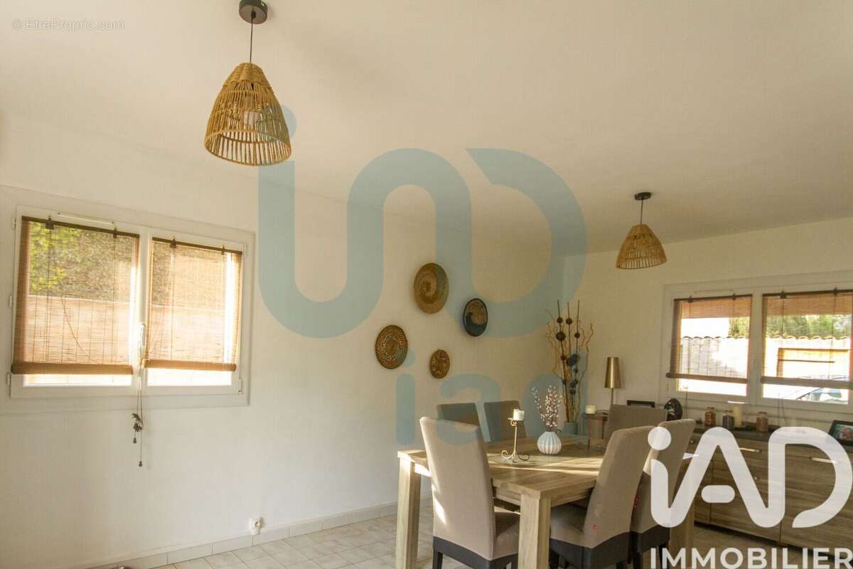 Photo 5 - Maison à ORNAISONS