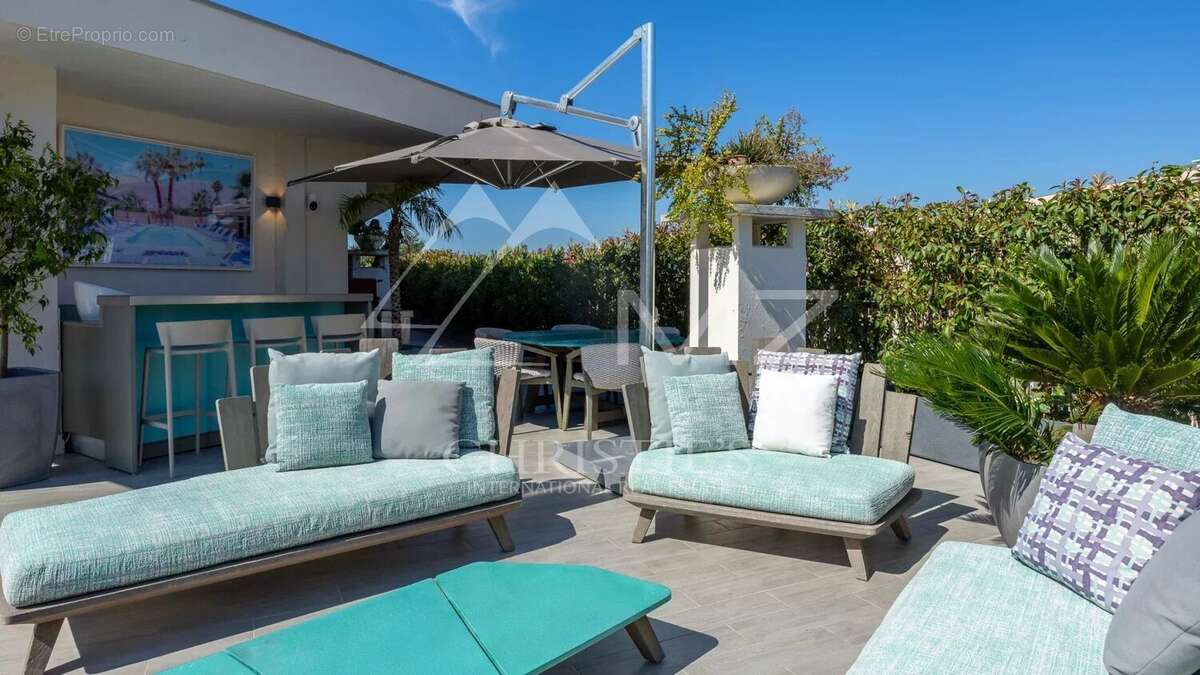 Appartement à CANNES