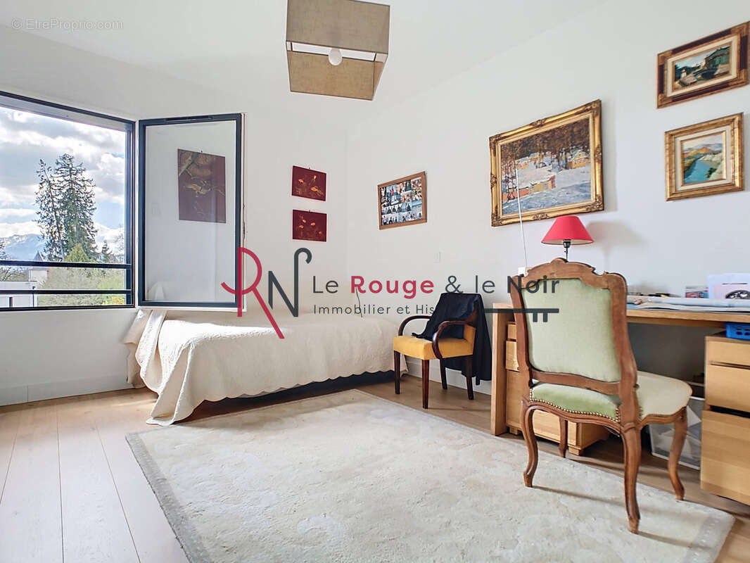 Appartement à BIVIERS