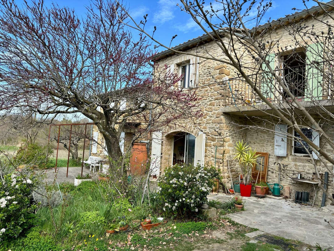 Maison à GRIGNAN