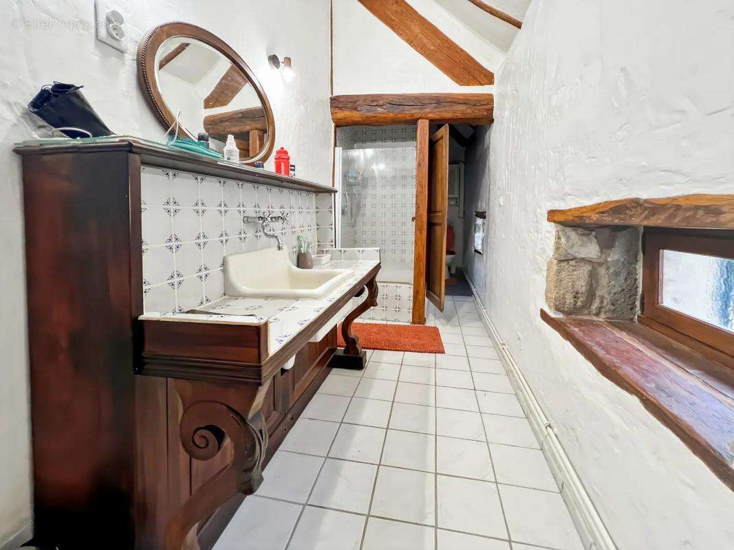 Maison à SAINT-PRIEST-BRAMEFANT