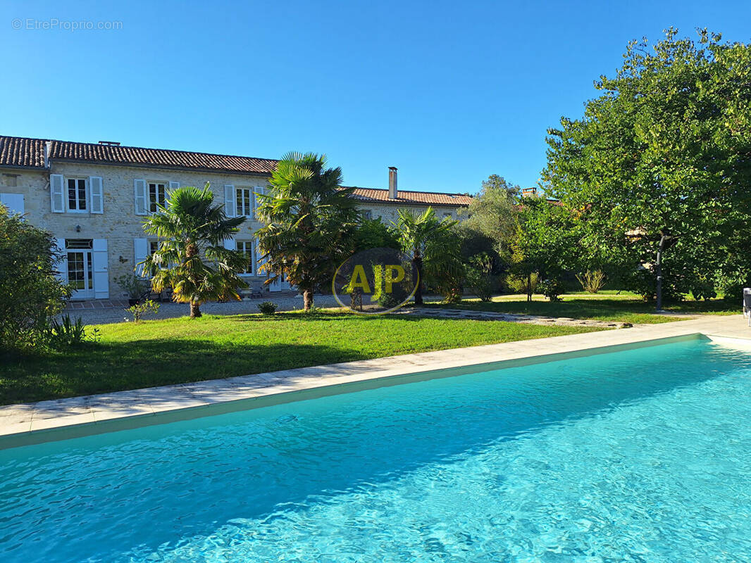 Maison à LESPARRE-MEDOC