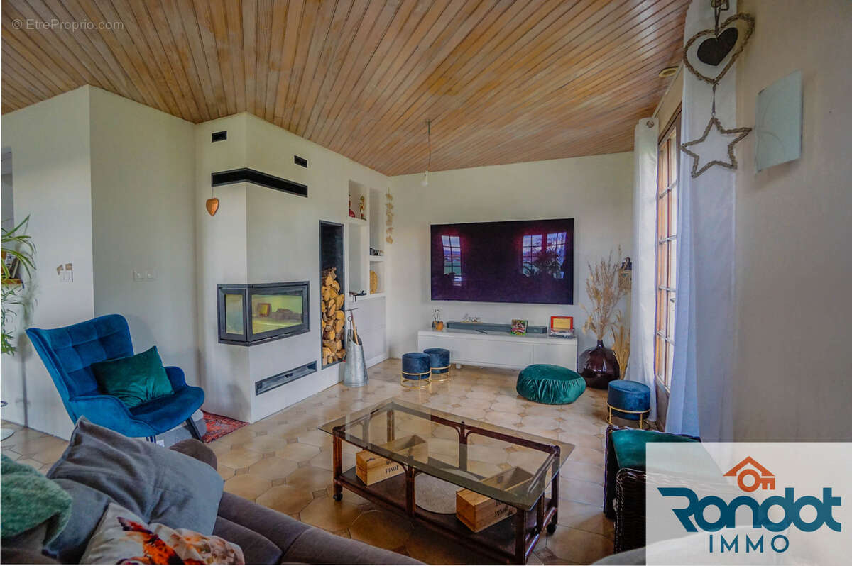 Maison à MARSANNAY-LE-BOIS