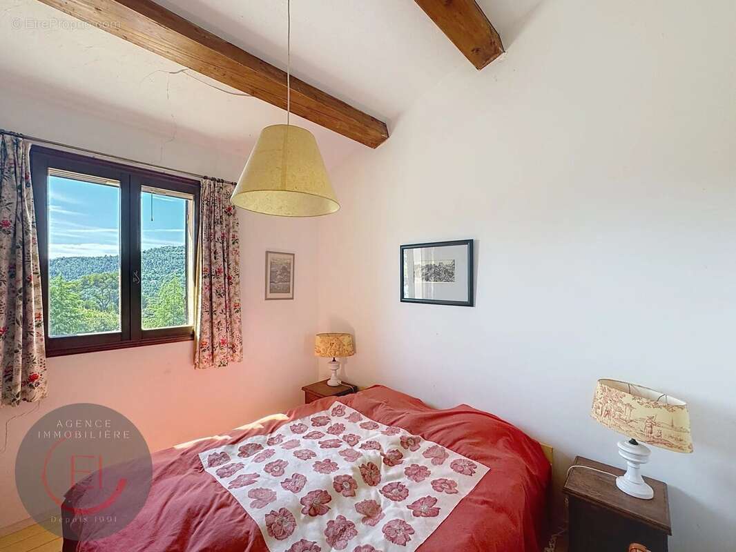 Maison à LES ADRETS-DE-L'ESTEREL