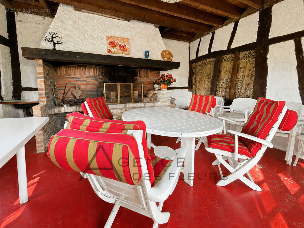 Maison La Saussaye 315 m2 - photo 14