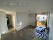 Appartement à MARSEILLE-4E