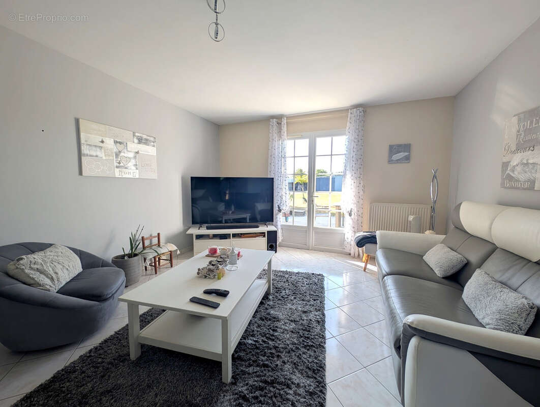Pavillon sur sous-sol complet, terrain 7600m2 - photo 10