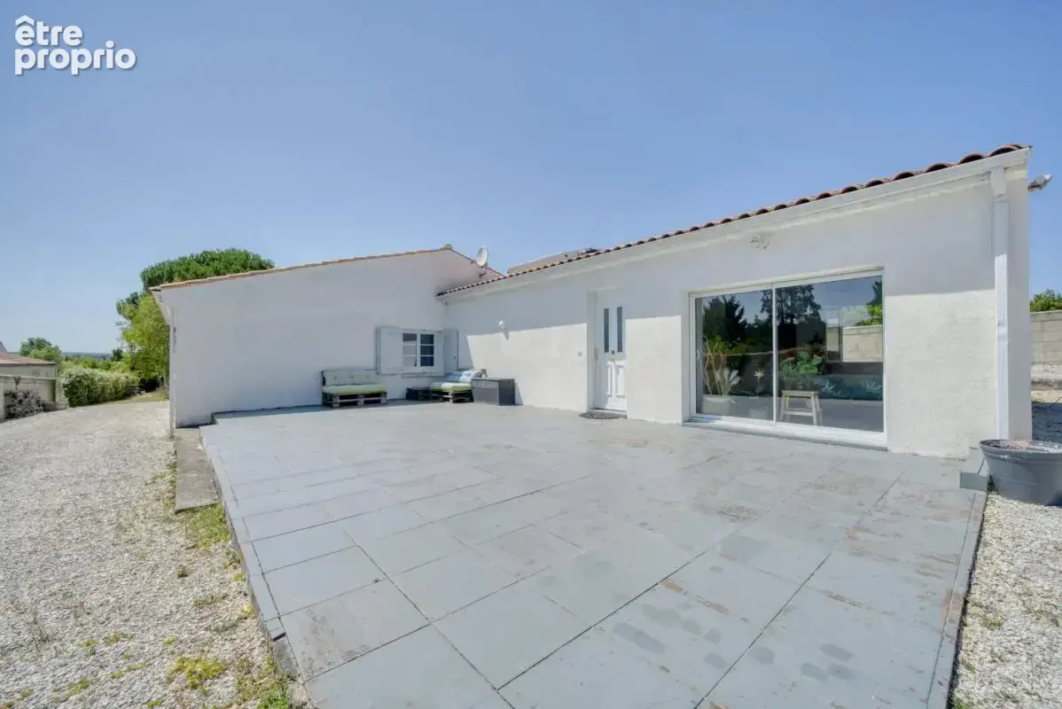 Maison de 6 pièces de 176 m² à Bussac-sur-Charente - photo 25