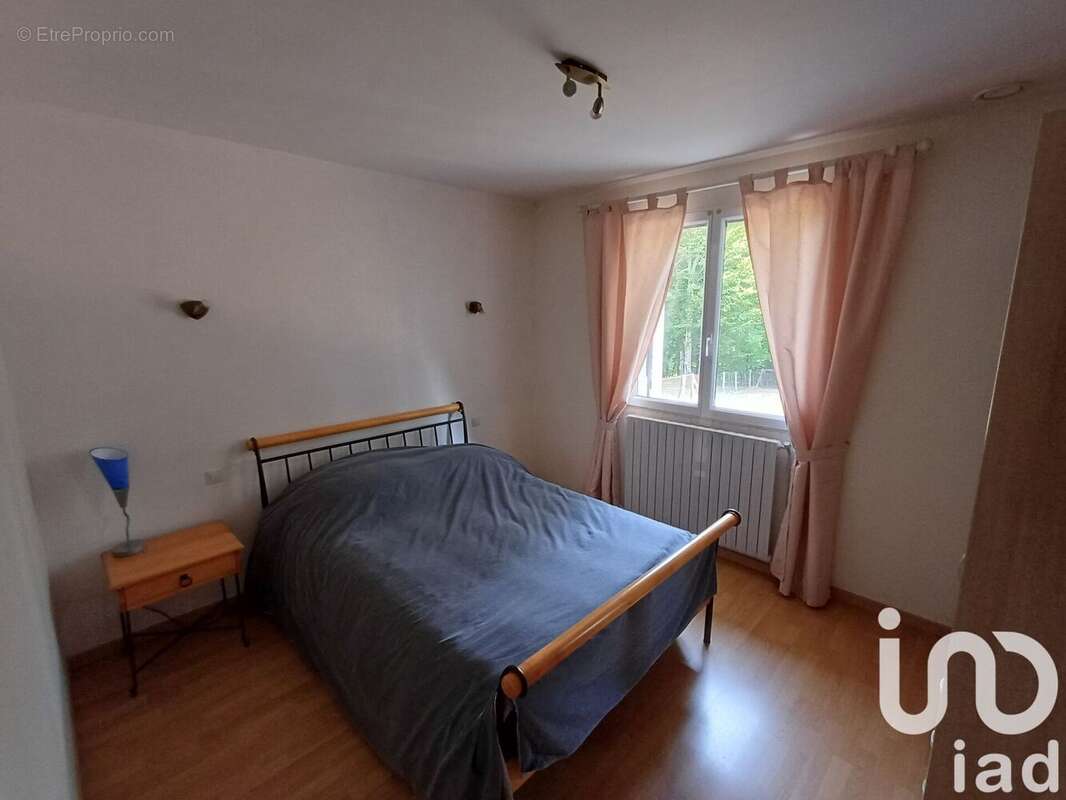 Photo 8 - Maison à MILHAC-D&#039;AUBEROCHE