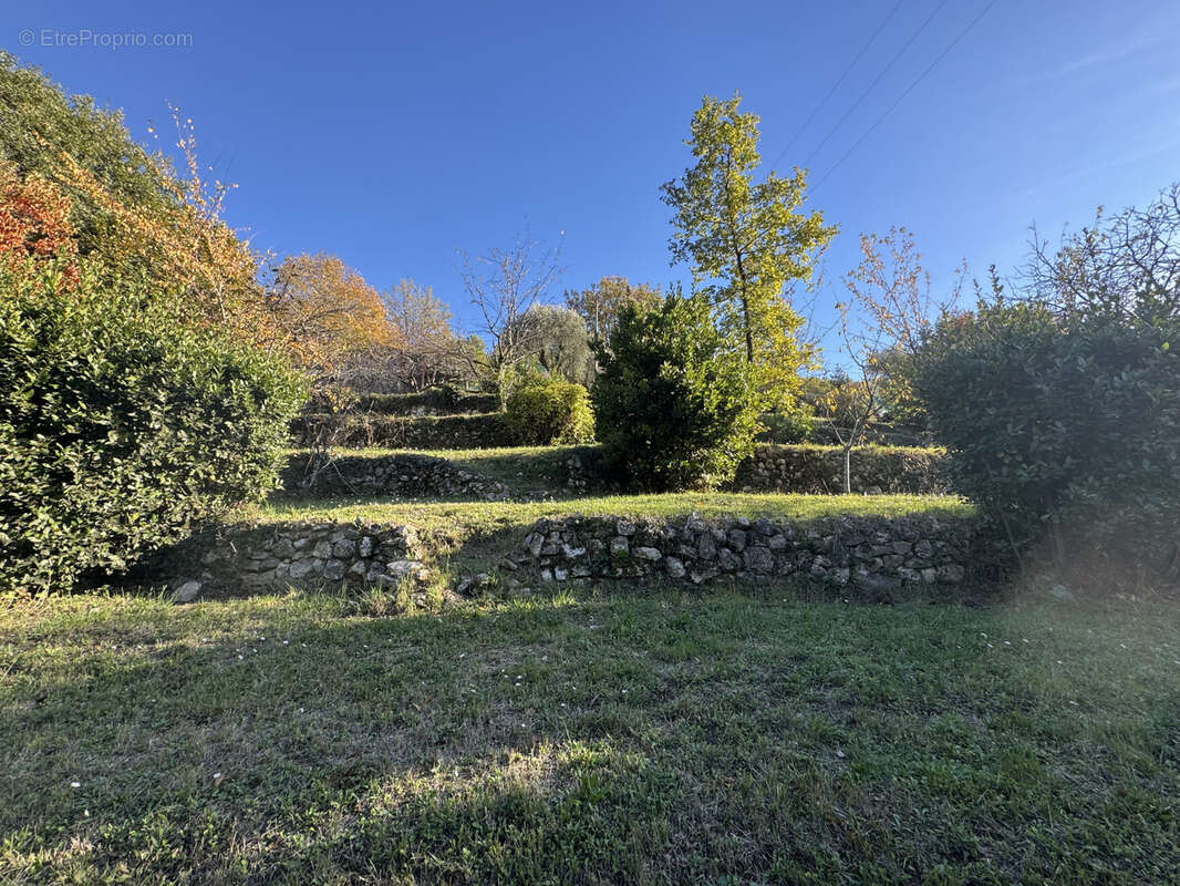 Terrain à GRASSE