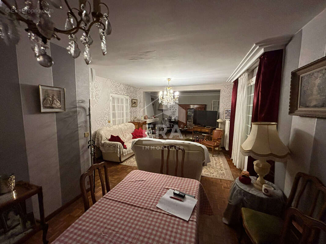 Maison à CHATEAUROUX