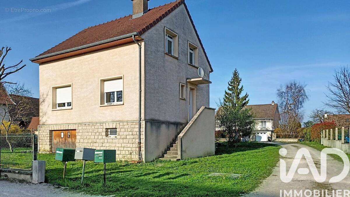 Photo 1 - Maison à BRETENIERE