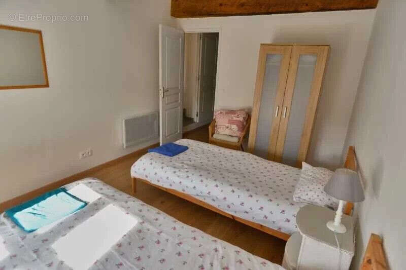 Maison 478 m² à Roquebrun  - photo 5