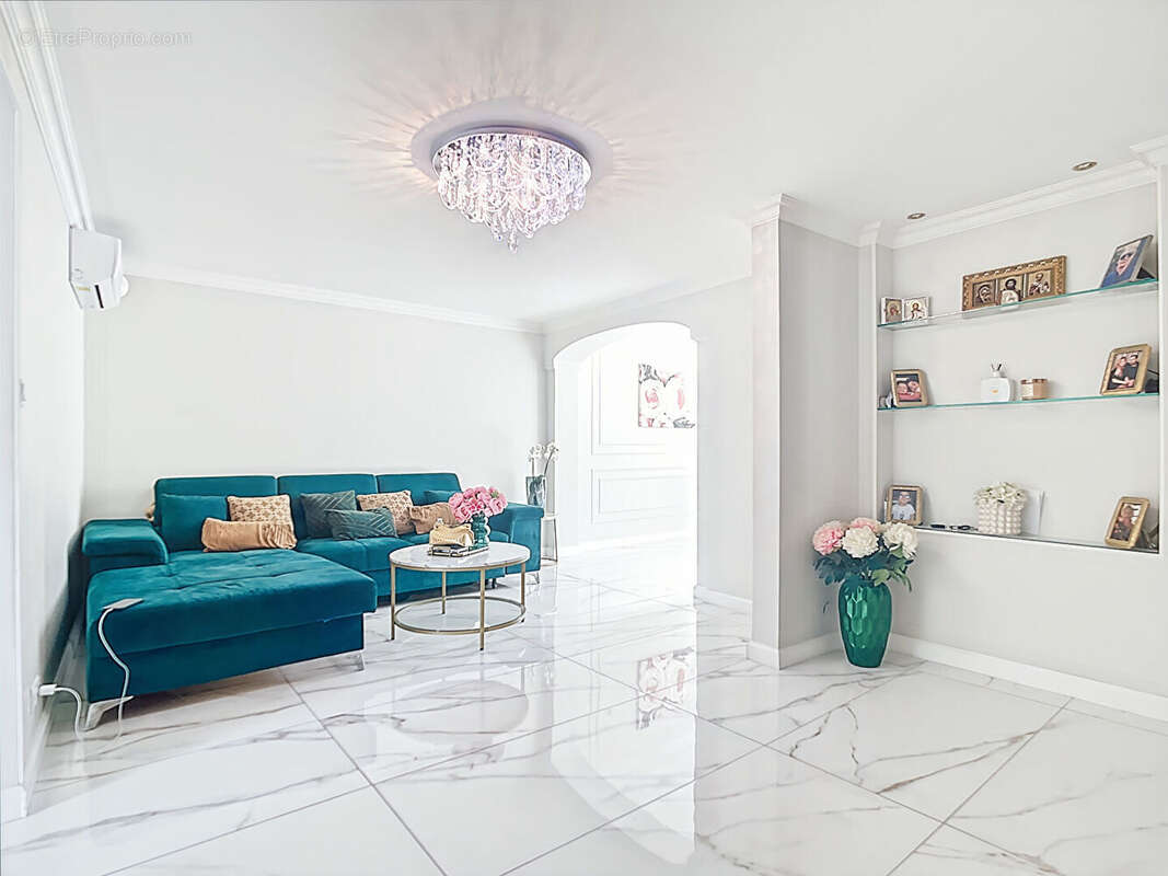 Maison à MARSEILLE-9E