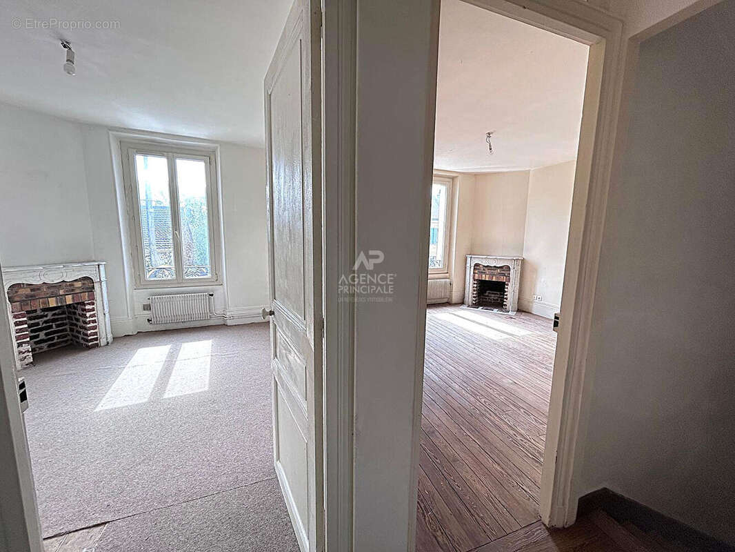 Maison Vaux-sur-seine 7 pièce(s) 164.23 m2 - photo 3