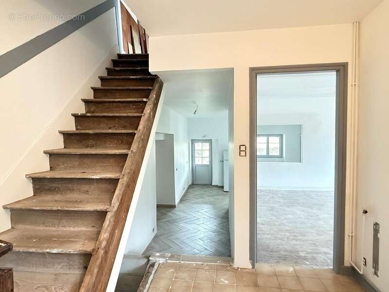 Maison à SAINT-VICTURNIEN