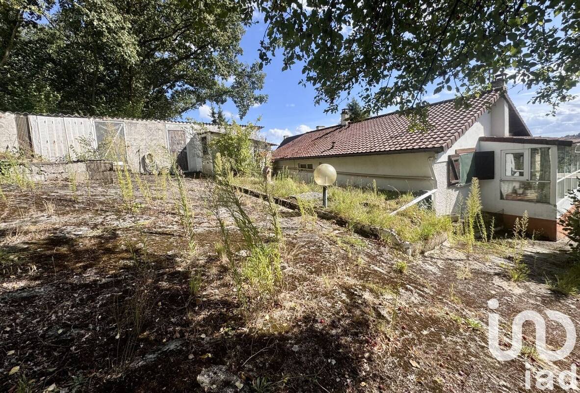 Photo 1 - Maison à MONTLHERY