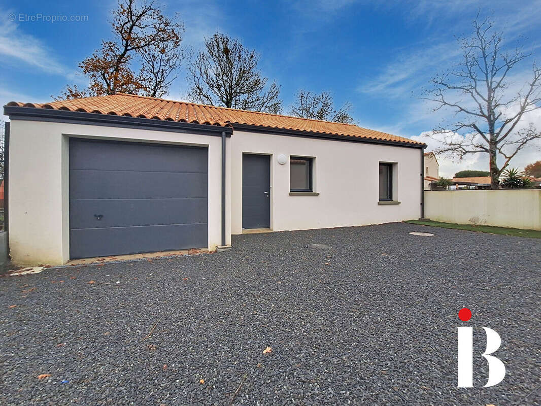 Maison à PONT-SAINT-MARTIN