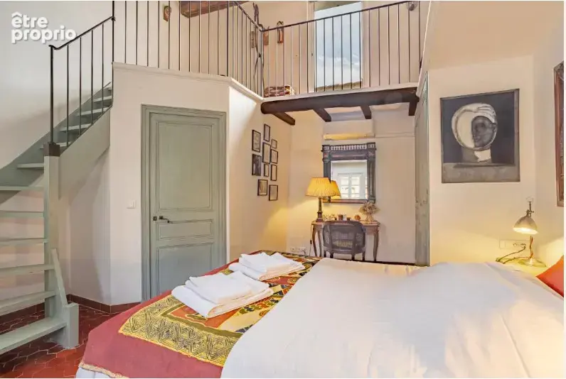 Grimaud : Maison de village 250 M2 avec terrasse, maison d'hôtes ou particulier - photo 10