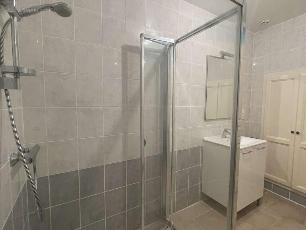 Maison à CHAMPROUGIER