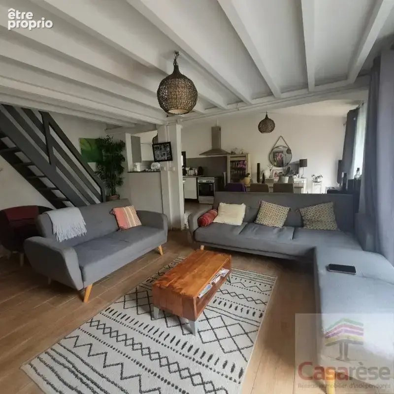 Maison 4 pièces 89 m² à vendre à Le Tampon (97430) - photo 1