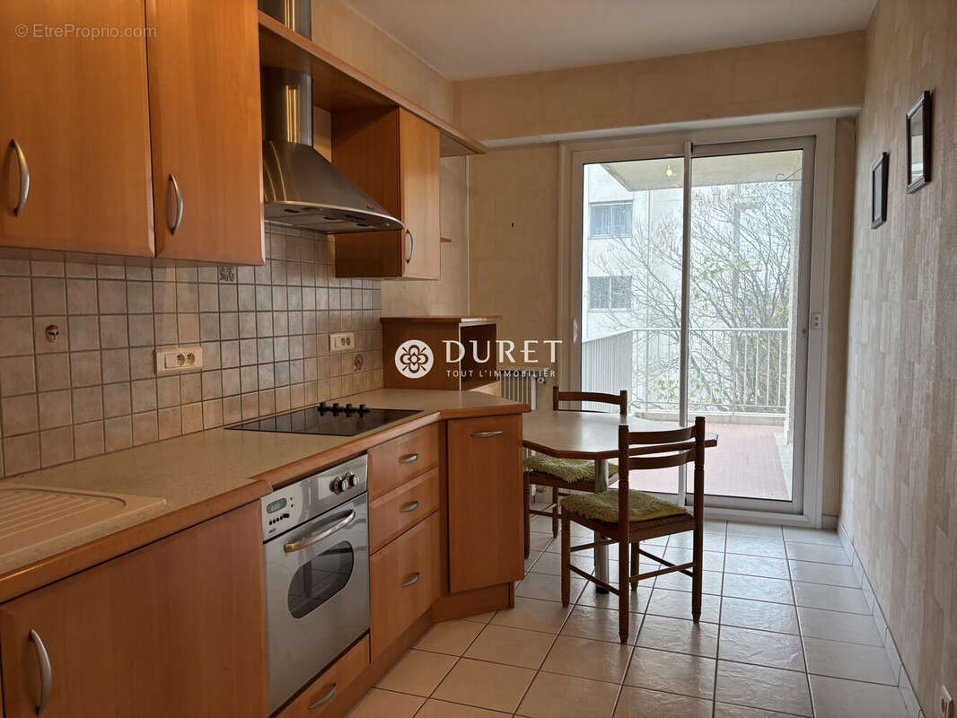 Appartement à SAINT-SEBASTIEN-SUR-LOIRE