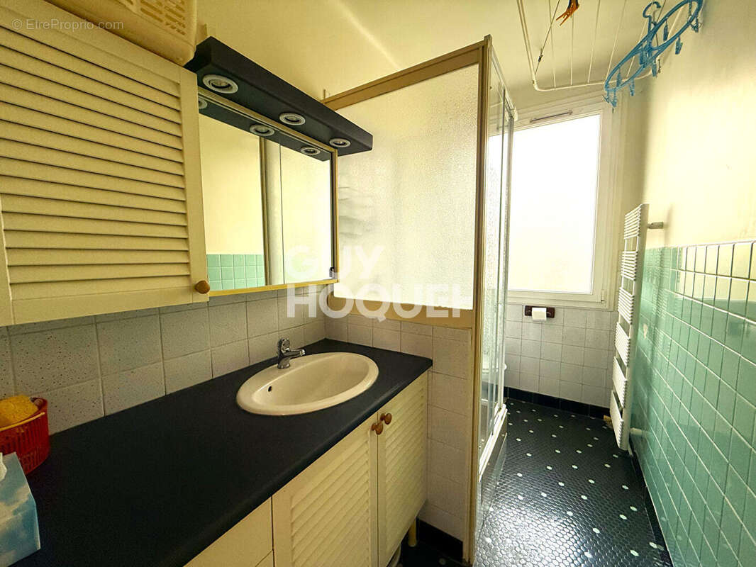 Maison à L'HAY-LES-ROSES